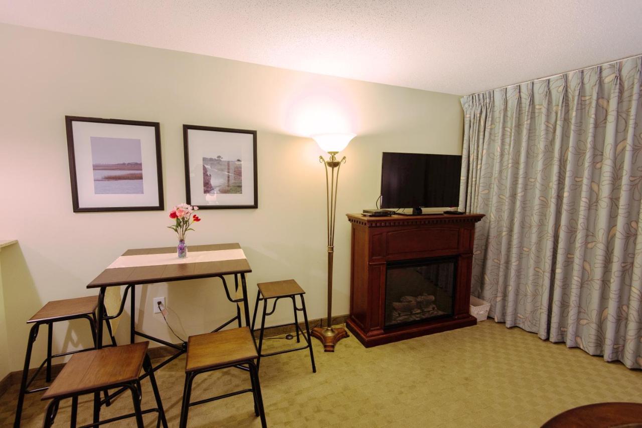 Deluxe Ocean Front One Bedroom Suite In Sandy Beach Resort Myrtle Beach Exterior photo